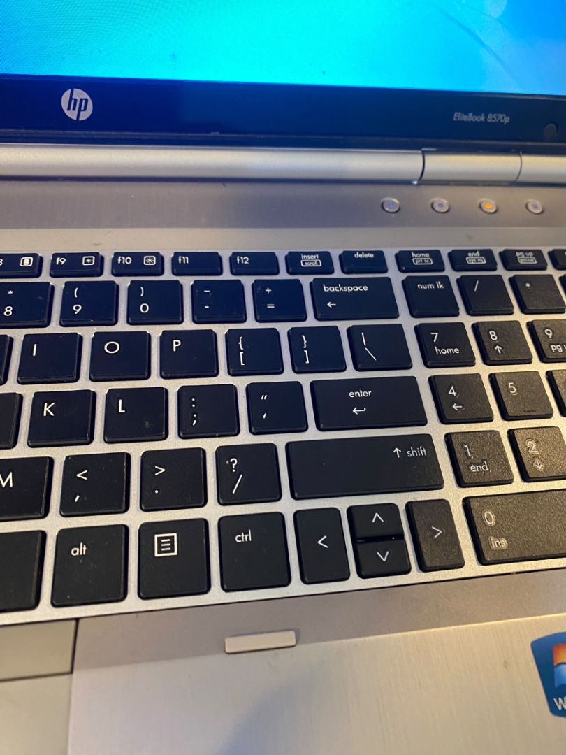 HP EliteBook 8570p Laptop Computer Intel Core i7 Windows 7 15"