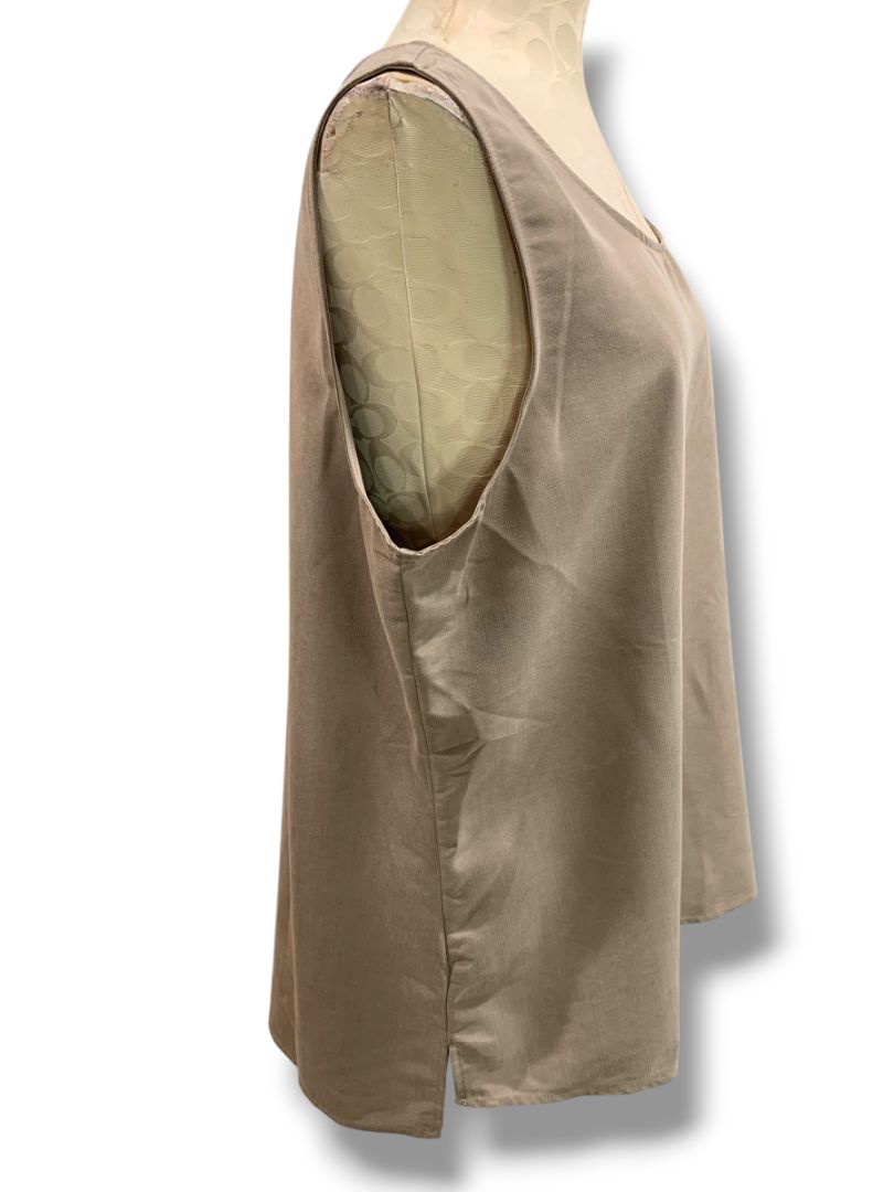 Size XL Chicos Womens Brown Sleeveless Shirt Pullover Modal Blend