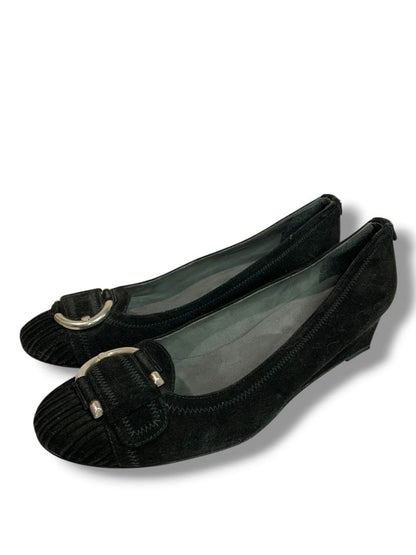 Size 10 Stuart Weitzman Womens Black Suede Wedge Heel Silvertone Buckle Design