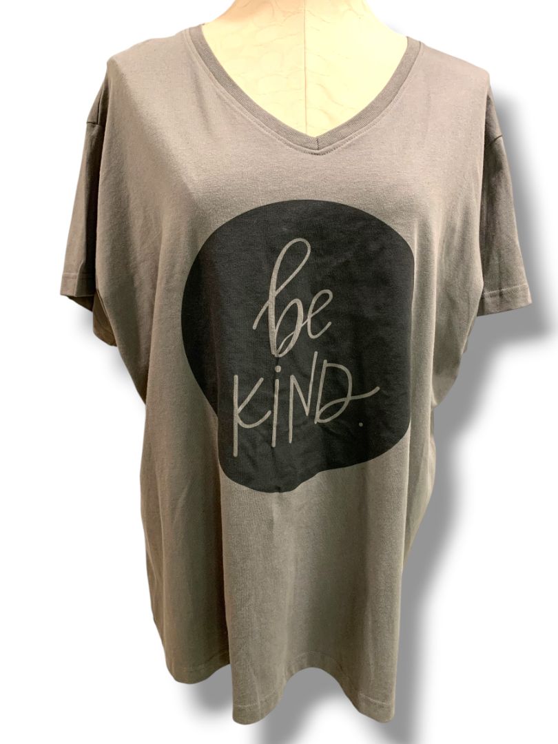 Size 2X LAT Womens V-Neck Tshirt Gray "Be Kind" #CEProud