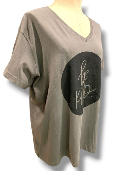 Size 2X LAT Womens V-Neck Tshirt Gray "Be Kind" #CEProud