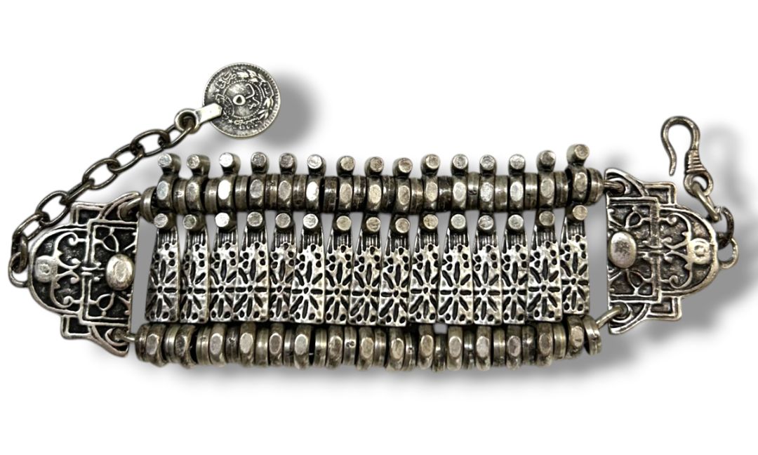 Vintage Turkish Silvertone Coin Link Bracelet Boho 7-8" Lobster Clasp