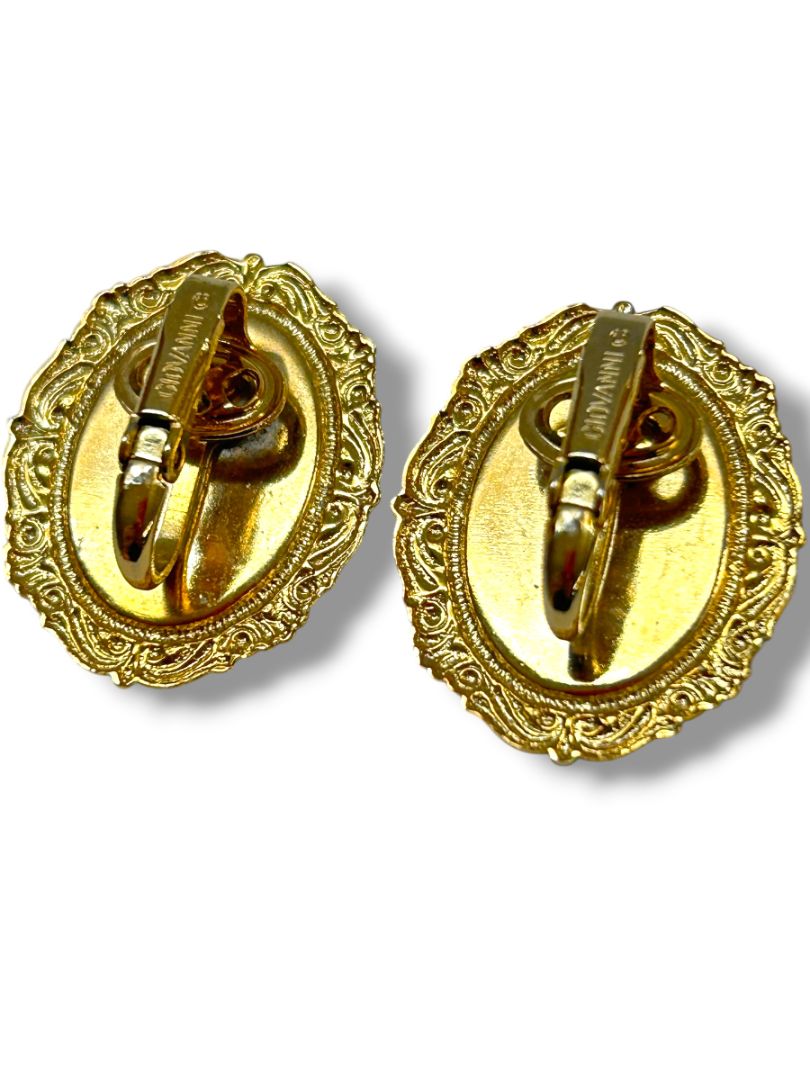 Vintage Signed Giovanni Goldtone Rose Print Clip On Non-Pierced Earrings 1"
