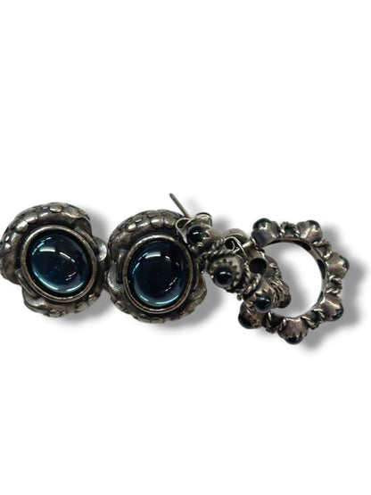 2 Pair Pewter Color Post Pierced Earrings Hoop .75" Oval Blue Center .75"