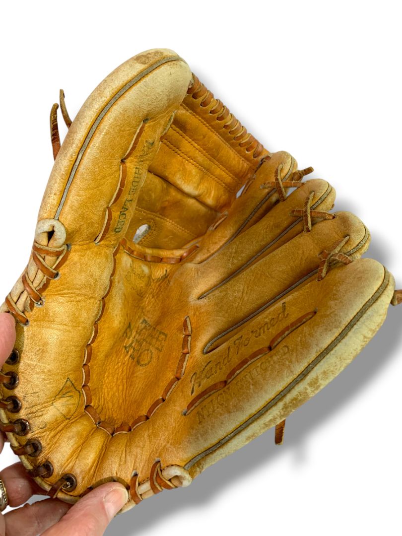 Vintage W Baseball Glove Mitt 10" Leather RHT Right Hand Throw Rawhide Laced