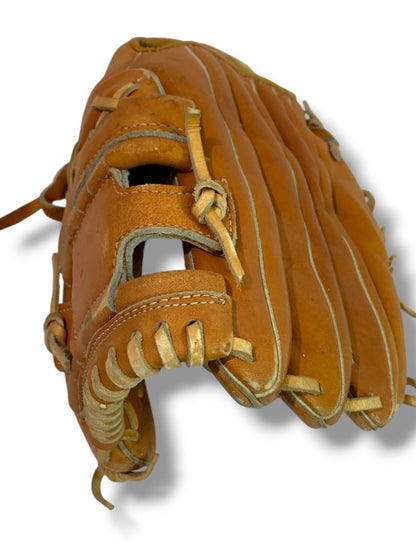 Wilson Baseball Glove Mitt 12" Leather RHT Right Hand Throw A9820