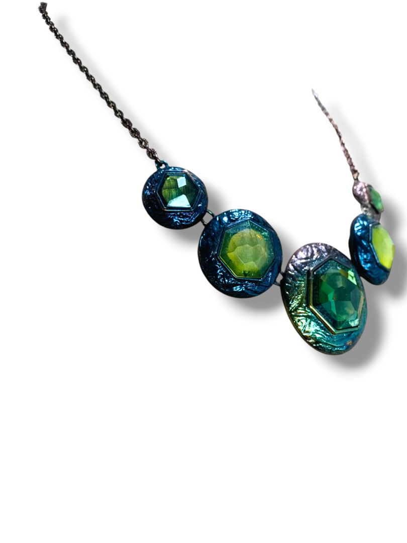 Funky Statement Necklace Green Ombre Metal Lays Flat 27.5" + 2" Extender