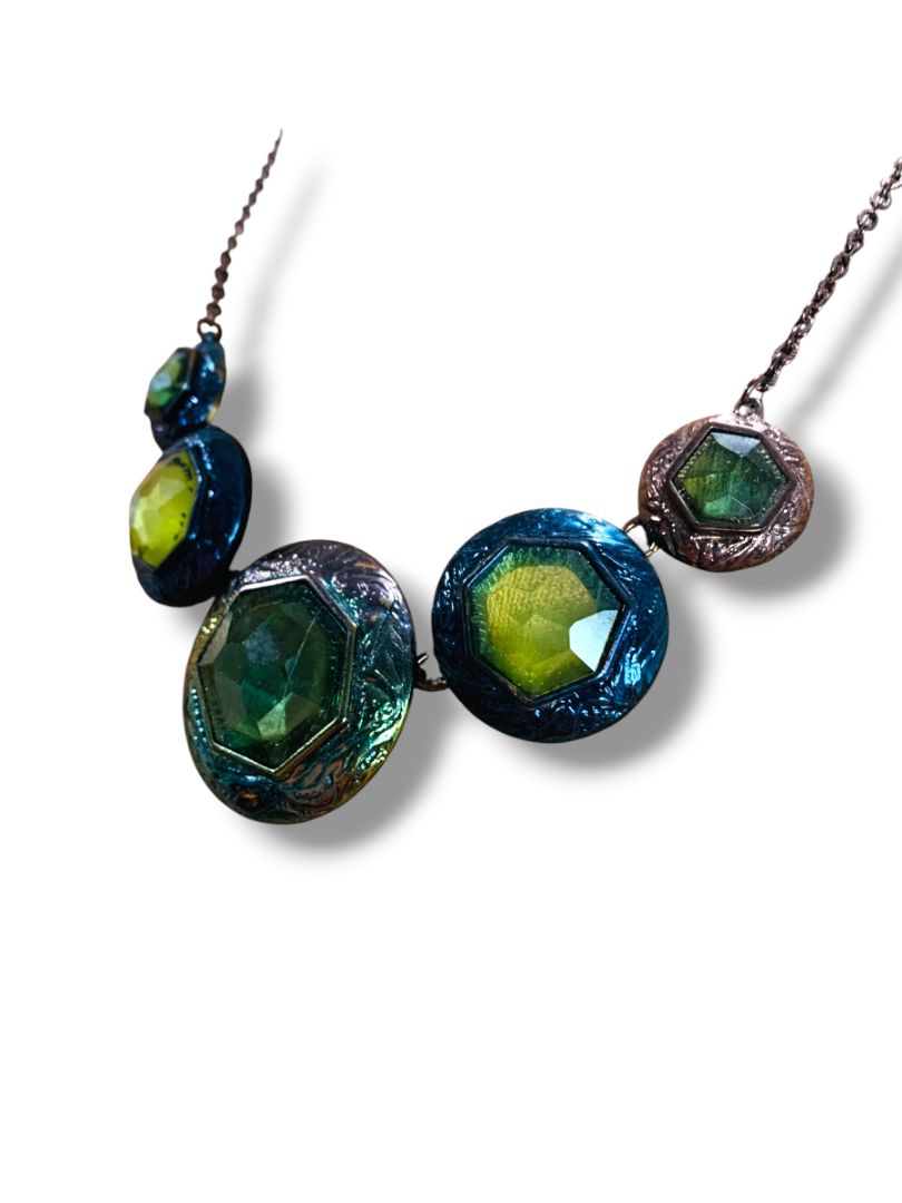 Funky Statement Necklace Green Ombre Metal Lays Flat 27.5" + 2" Extender