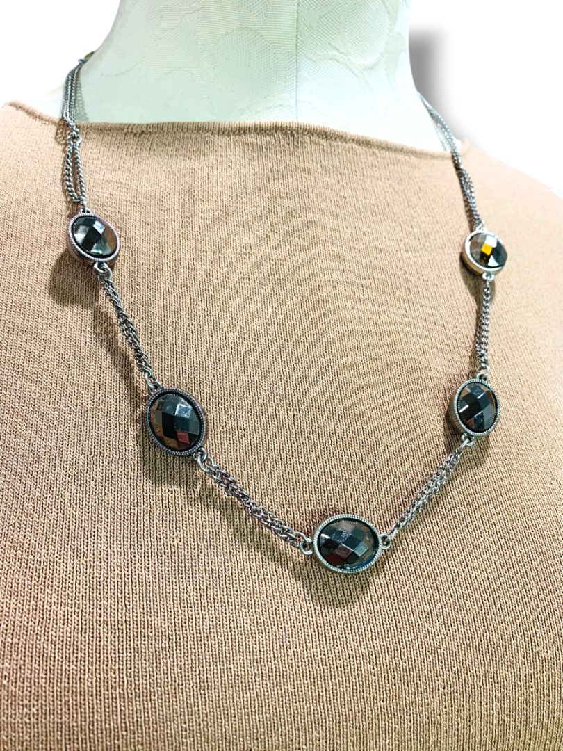 Silvertone Necklace Purple Yellow Beaded Overhead No Clasp