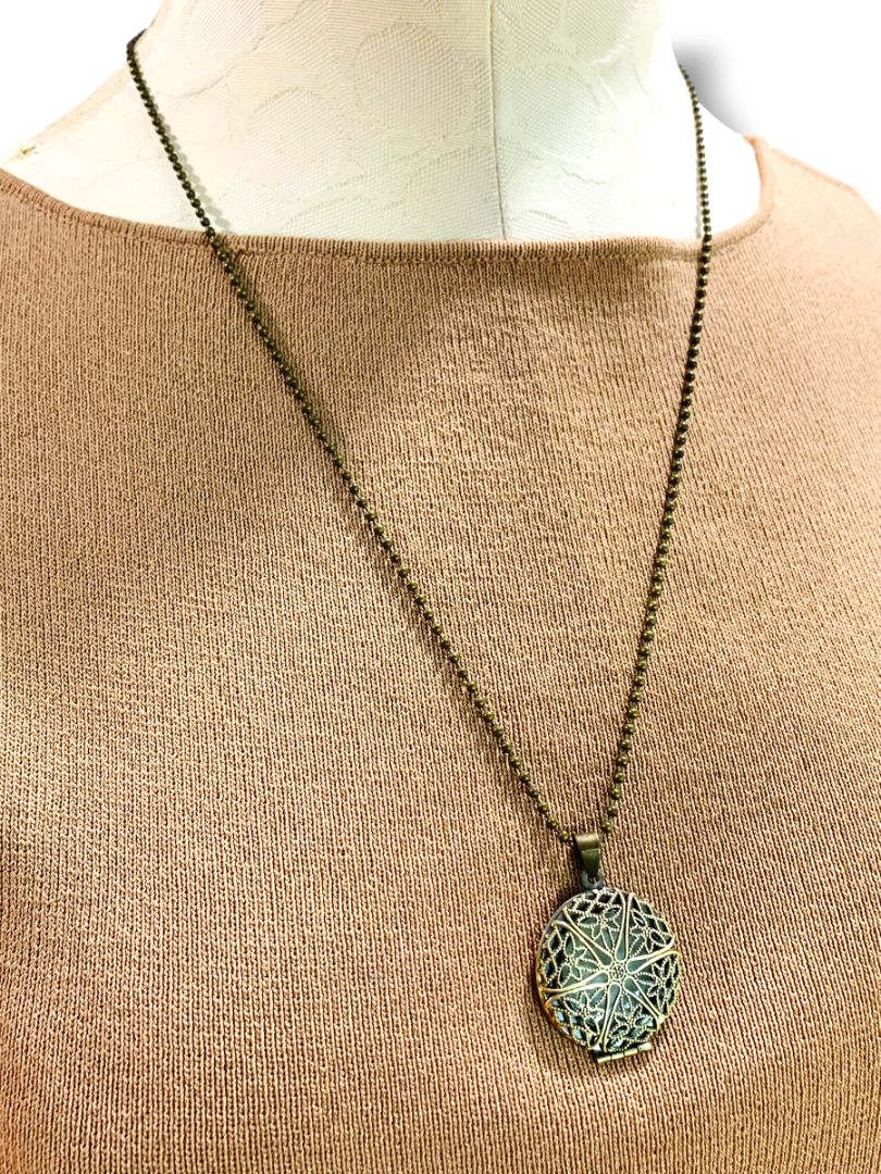 Vintage Filigree Locket Pendant on Ball Chain Necklace 23.5"