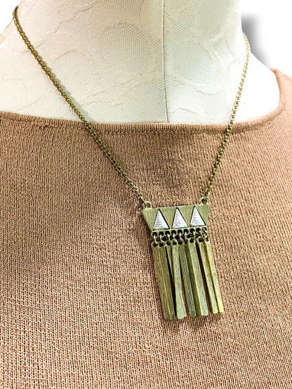 Goldtone Necklace Swag Pendant 17-20" Silvertone Triangles