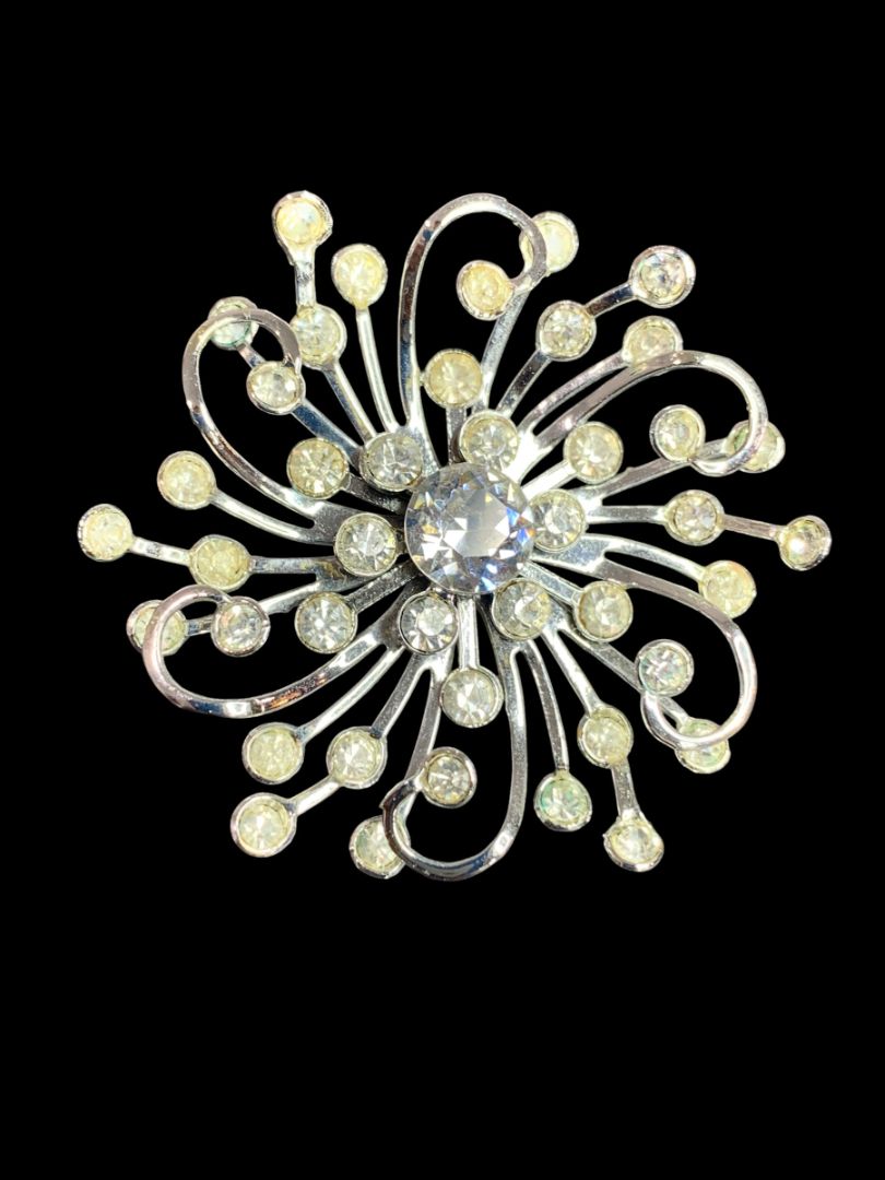 Sarah Coventry "Stardust" 1958 Rhinestones Silver Flower Earrings Clip Ons  2" Lightweight