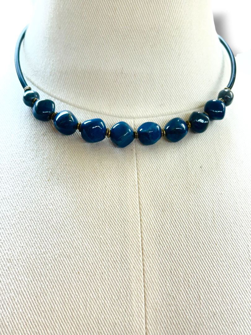 2 Necklaces Wrap Cord Adjustable Choker Blue Green Stone