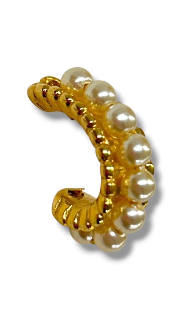 2 Pair Post Pierced Earrings Goldtone Faux Pearl Snowman Hoop .75"