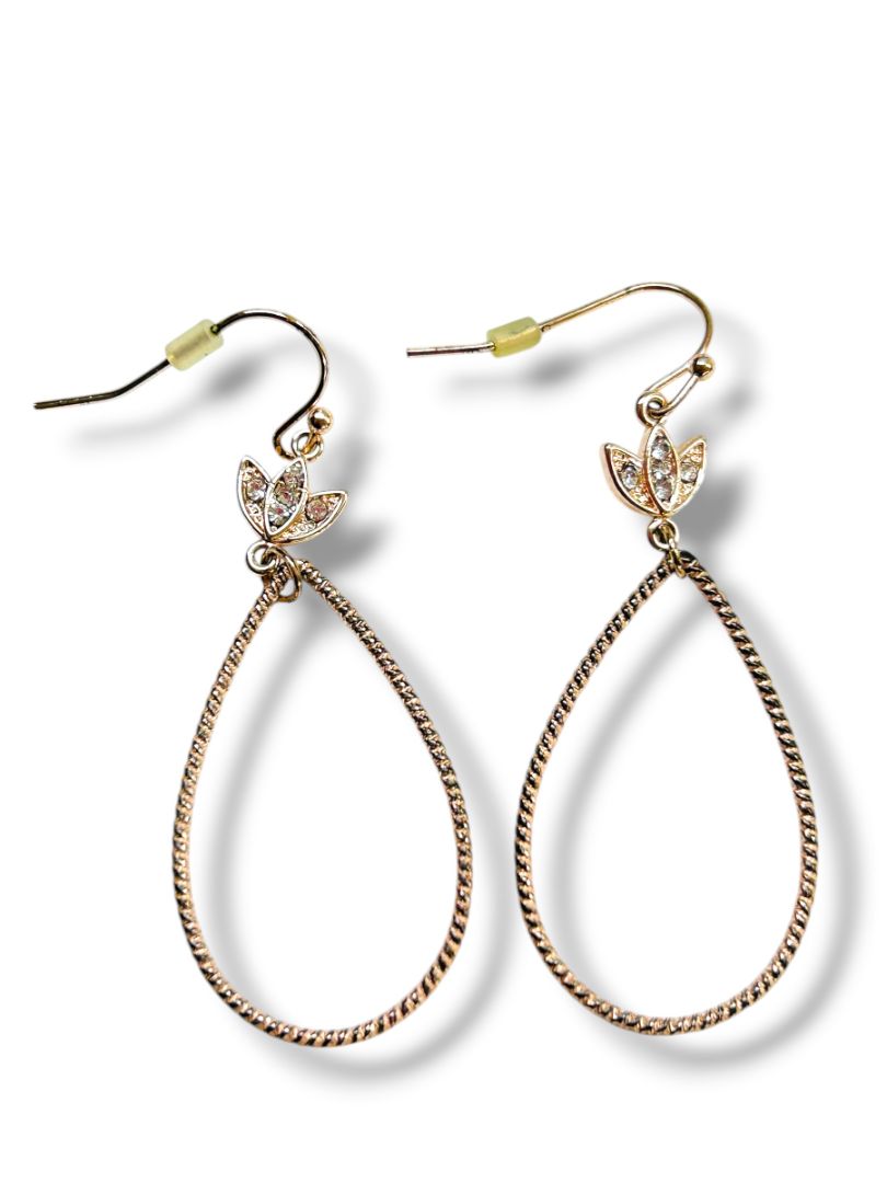3 Pair Vintage Earrings Circle Hoop Goldtone Latchback Fishhook .75"-2" Drop