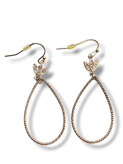 3 Pair Vintage Earrings Circle Hoop Goldtone Latchback Fishhook .75"-2" Drop