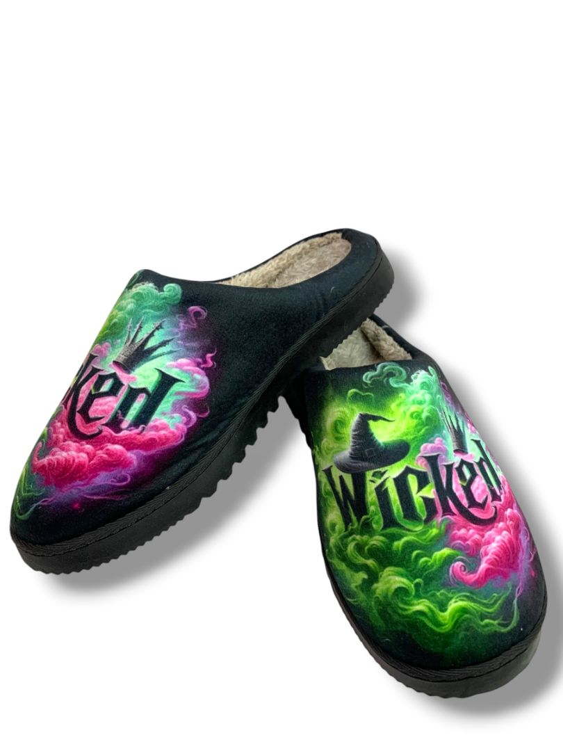 Size 7.5 (38/39) Wicked Womens Plush Hard Bottom Slippers