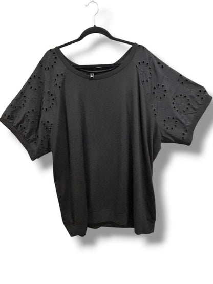 Size 5X Torrid Womens Plus Size Black Eyelet Sleeve Tshirt