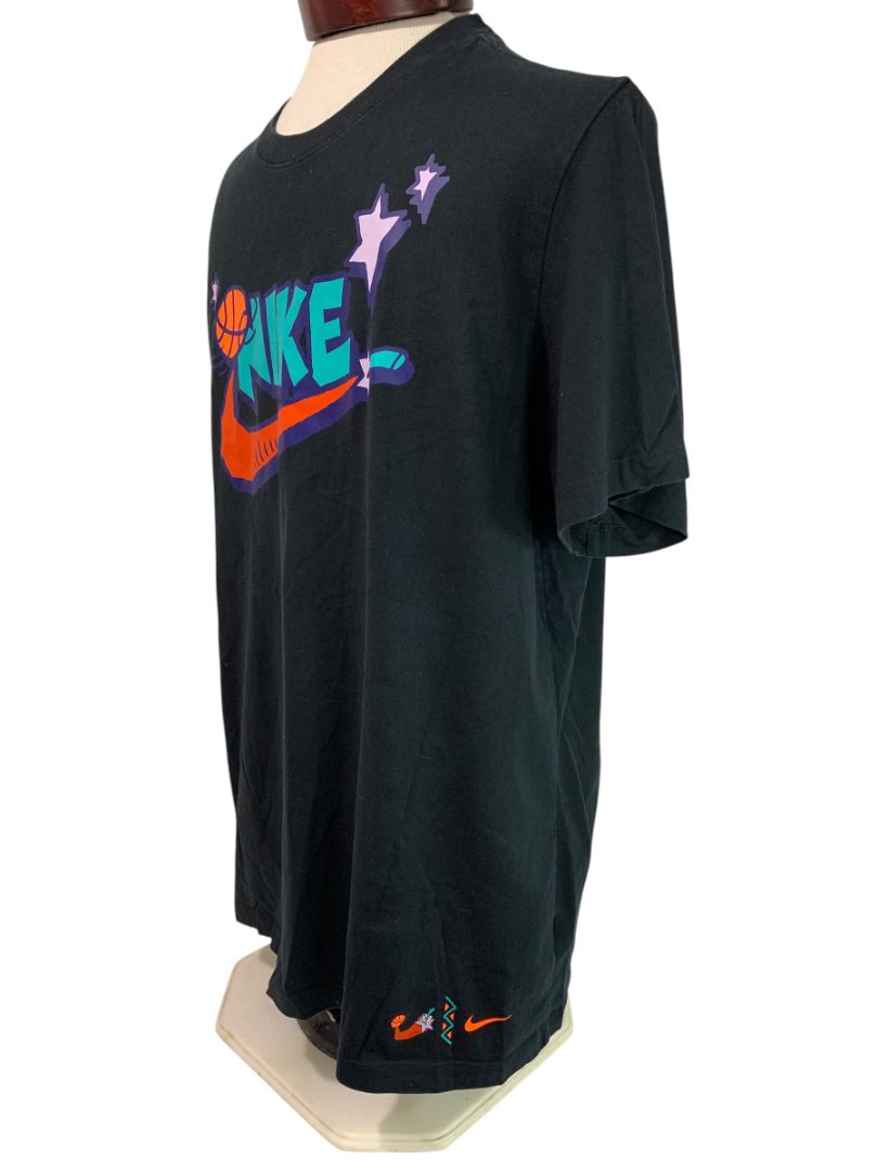 Size XL Nike DNA City Exploration Mens Black Tshirt CD1306-010 Basketball