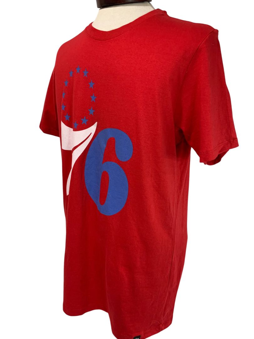 Medium '47 Mens Red Philadelphia 76ers Tshirt
