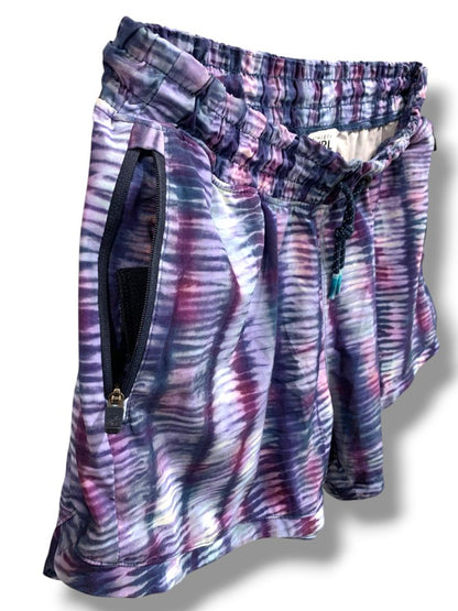 Size XXL (16) Athleta Girl Pull On Athletic Shorts Zip Pockets All Play 3" Short Purple Print