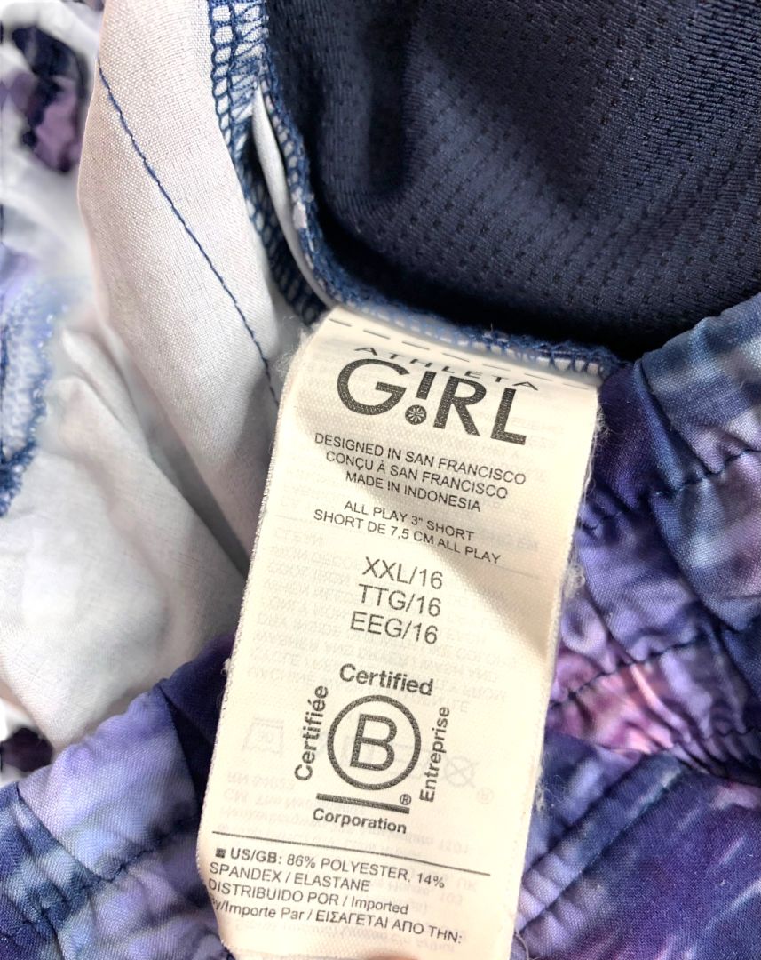 Size XXL (16) Athleta Girl Pull On Athletic Shorts Zip Pockets All Play 3" Short Purple Print