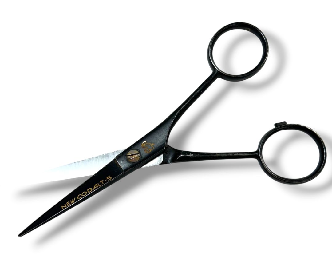 1980s Joewell Tokosha Cobalt 5 Hair Cutting Shears 310760 with Box and Case