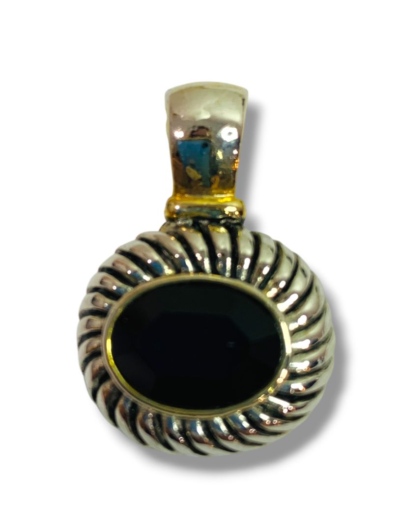 Hinged Pendant Goldtone Silvertone Faceted Black .75"