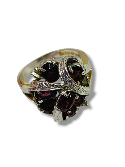 Size 8 Silvertone Purple 4kt Gold Electroplate Ring