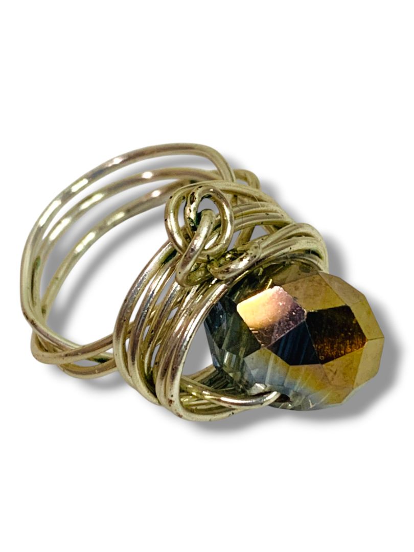 Size 9 Silvertone Wire Ring Artsy Aurora Borealis Faceted