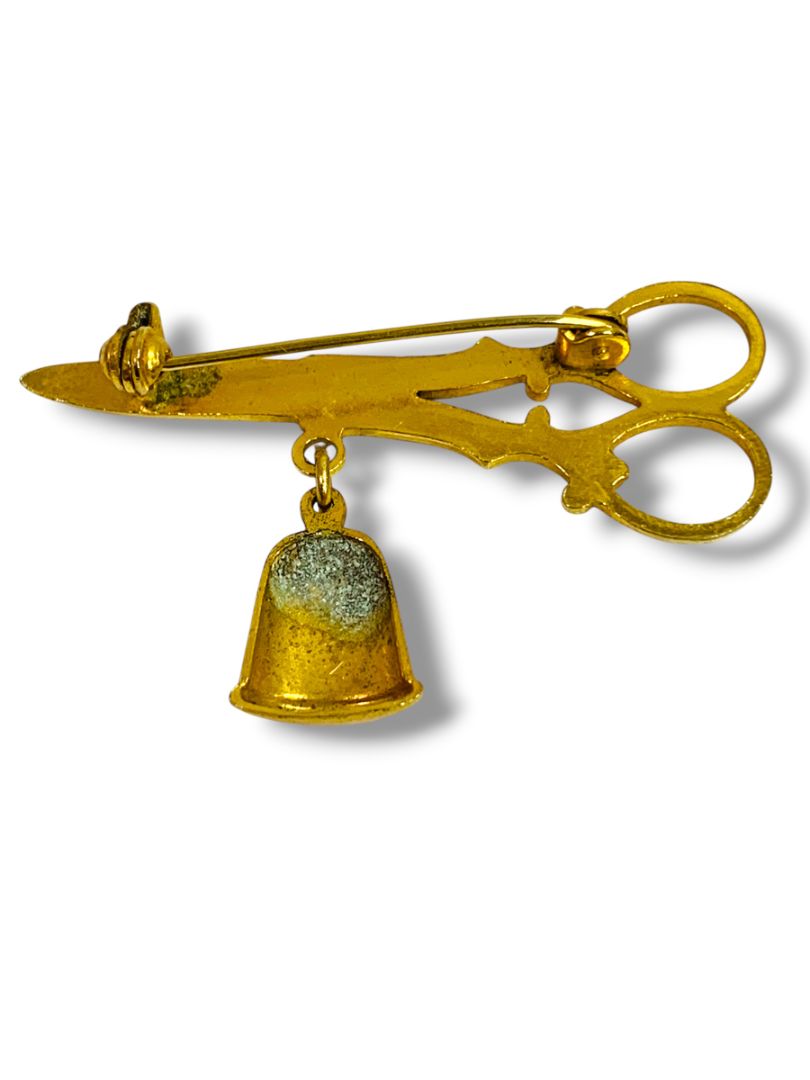 Thimble Pair of Scissors Damascene Spain Vintage Toledo Gold Brooch Pin Spain