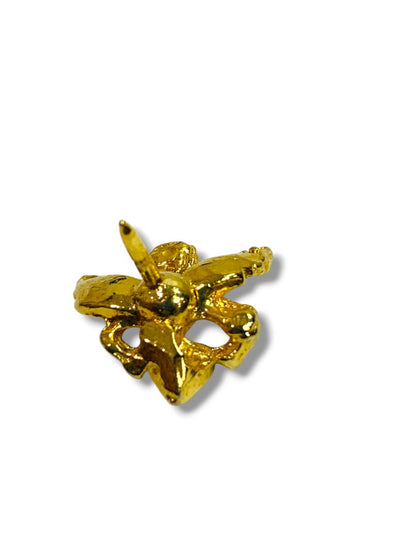Goldtone Guardian Angel Pin Shoulder Lapel Pin Holding Heart .5"