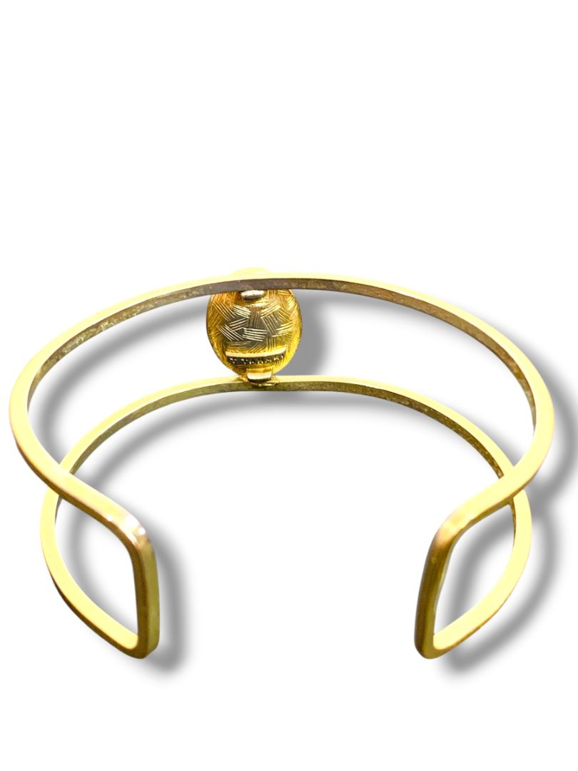 Signed Tahari Goldtone Open Bangle Bracelet White Faceted Acrylic