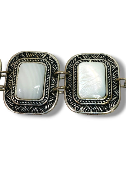 Silvertone Toggle Clasp Bracelet 6.7-7.5" Pearlized