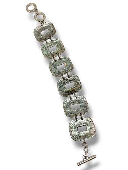 Silvertone Toggle Clasp Bracelet 6.7-7.5" Pearlized