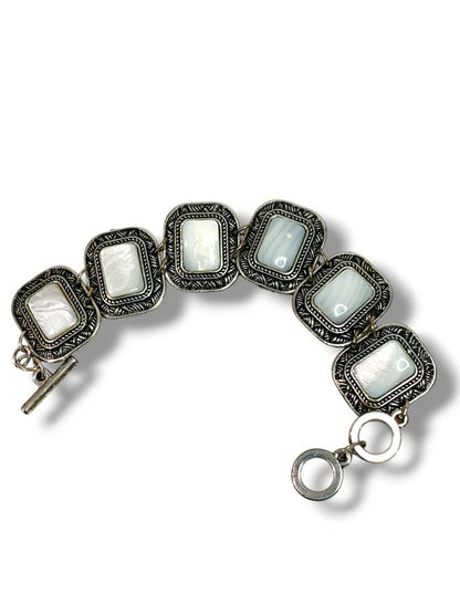 Silvertone Toggle Clasp Bracelet 6.7-7.5" Pearlized