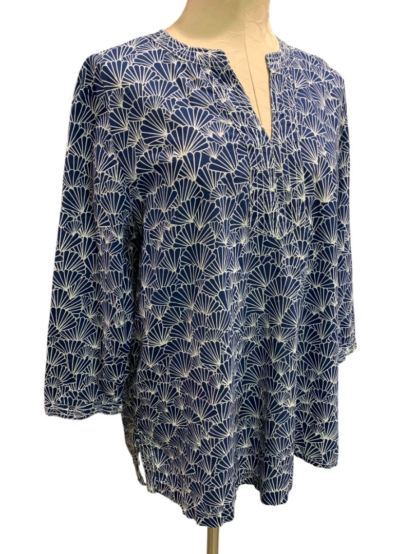 Size XL Talbots Womens Pullover Lightweight Shirt Blouse Blue White