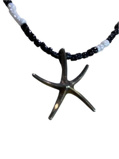 Black White Beaded Necklace with Starfish Pendant 21.5" Barrel Clasp