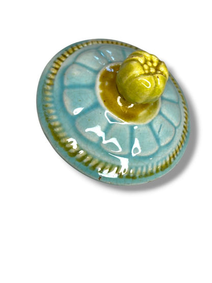 Majolica Water Pond Lily Lid 2.9" Inch Diameter Antique Pottery