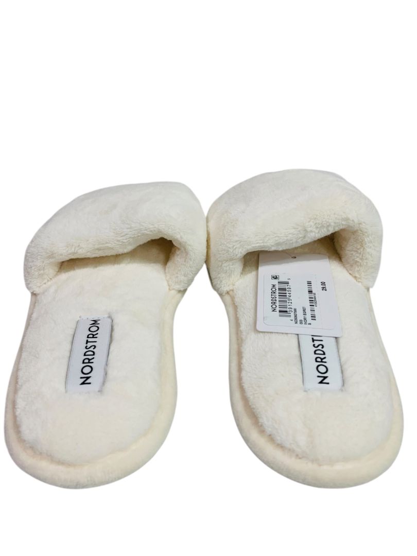 Small Nordstrom New Womens Plush Cream Slippers Hard Bottom