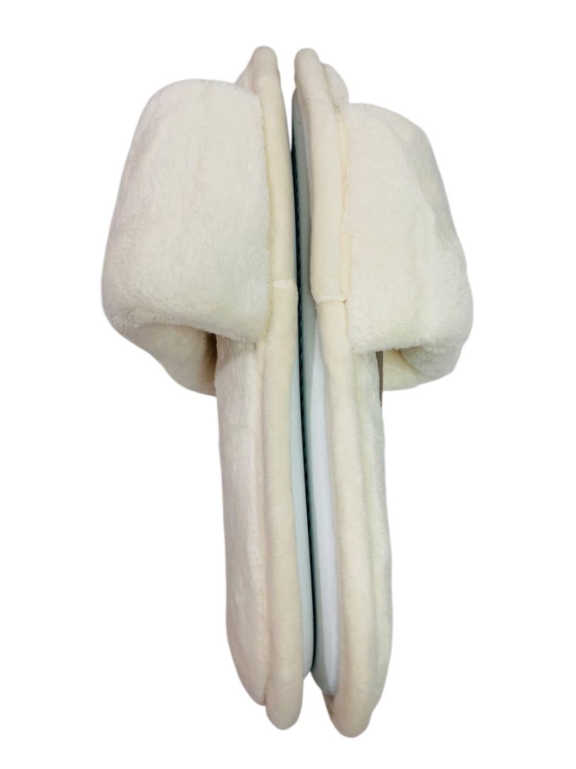 Small Nordstrom New Womens Plush Cream Slippers Hard Bottom