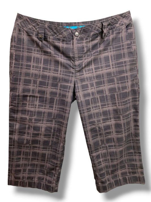 Size 12 Under Armour Performance Womens Golf Capri Pants