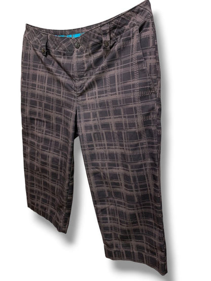 Size 12 Under Armour Performance Womens Golf Capri Pants