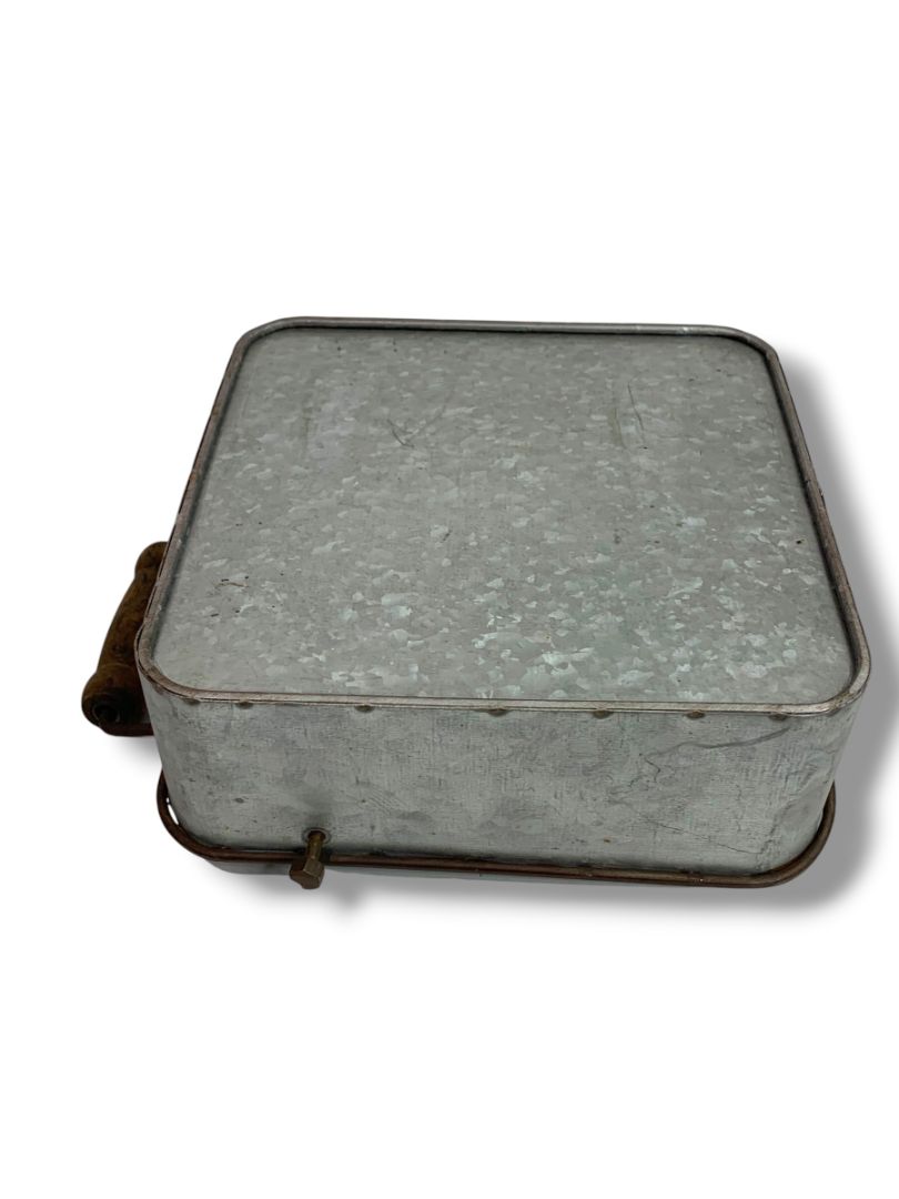 Galvanized Metal Rustic Napkin Holder Swing Handle Holder Picnic 6.8" Square