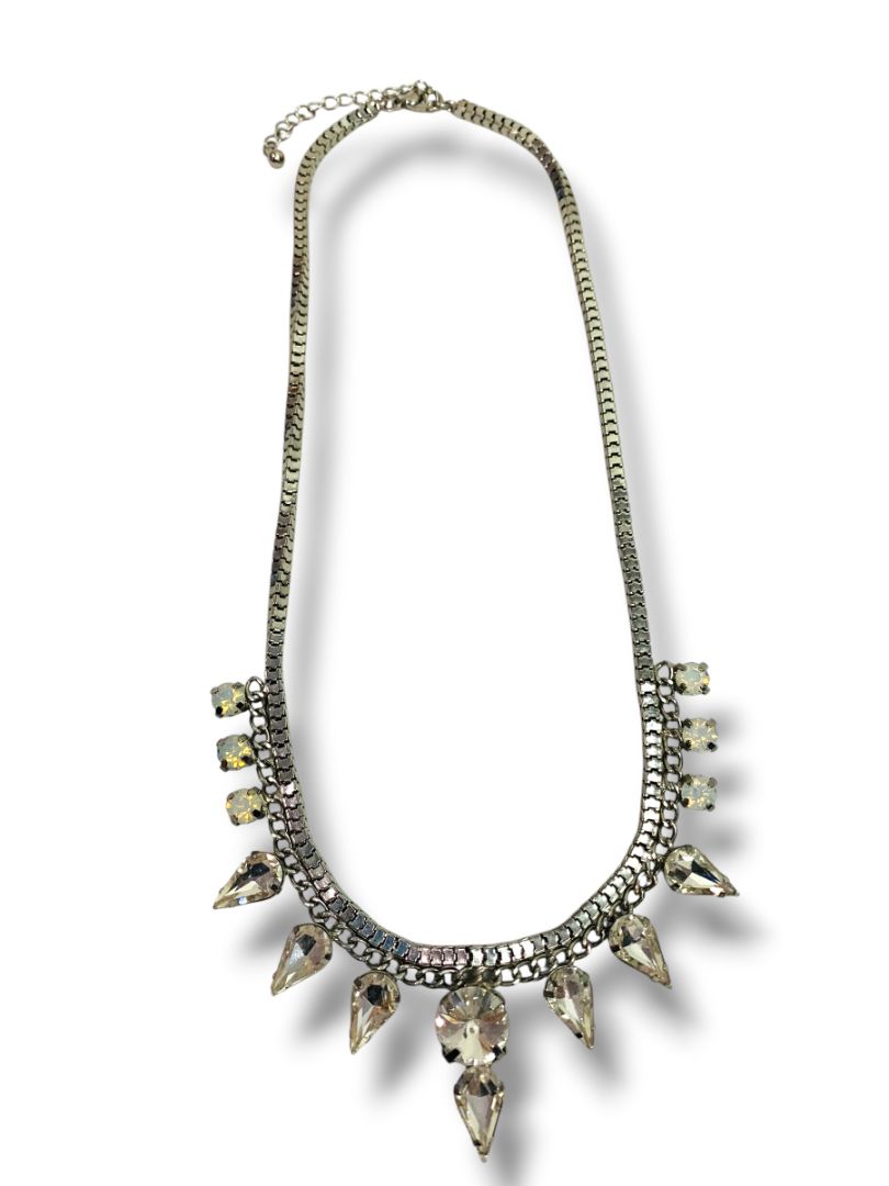 Silvertone Box Chain and Rhinestone Necklace Formal Statement 18"-20"