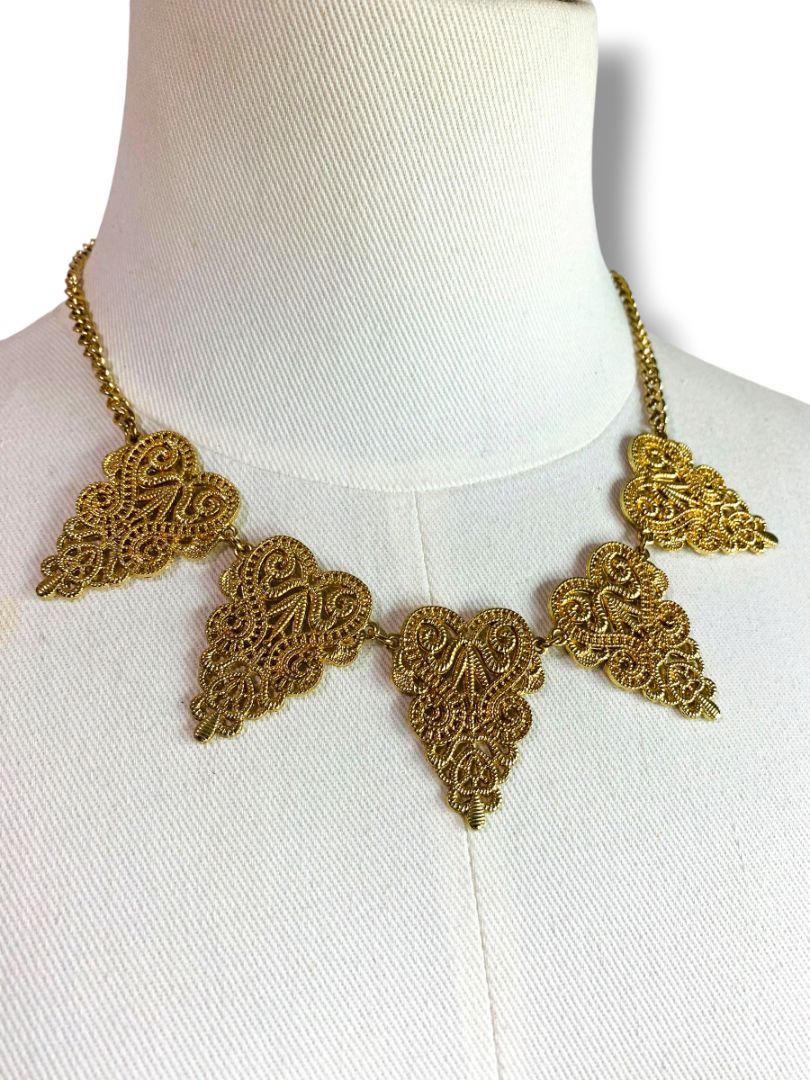 Charming Charlie Goldtone Statement Necklace 18-20"Filigree Design Points