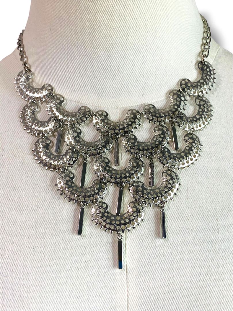 Silvertone Bib Statement Necklace Hook Closure 17" with 3" Drop