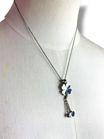 Silvertone Shamrock Heart Pendant Necklace 17.5" Lobster Clasp