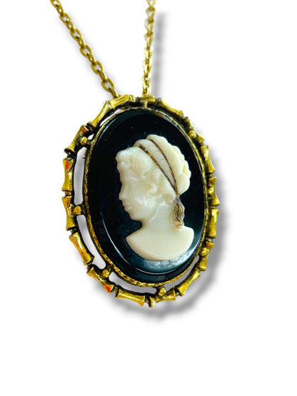 Vintage Cameo Black White Glass Brooch Pin Pendant Necklace on 24" Chain