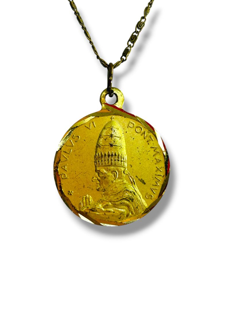 1975 Goldtone Pendant Pope Paul VI on 20" Chain Rome